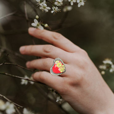 Pastel shades on Red Heart Ring