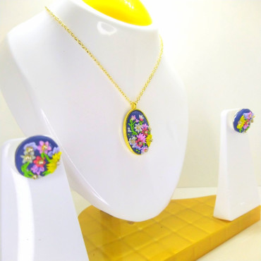 Oval Clay Embroidery Pendant set