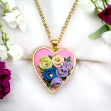 Princess heart pendant